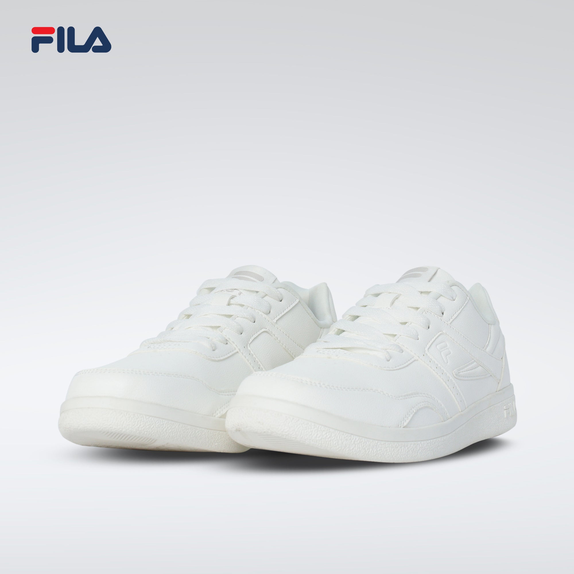 fila shoes in white