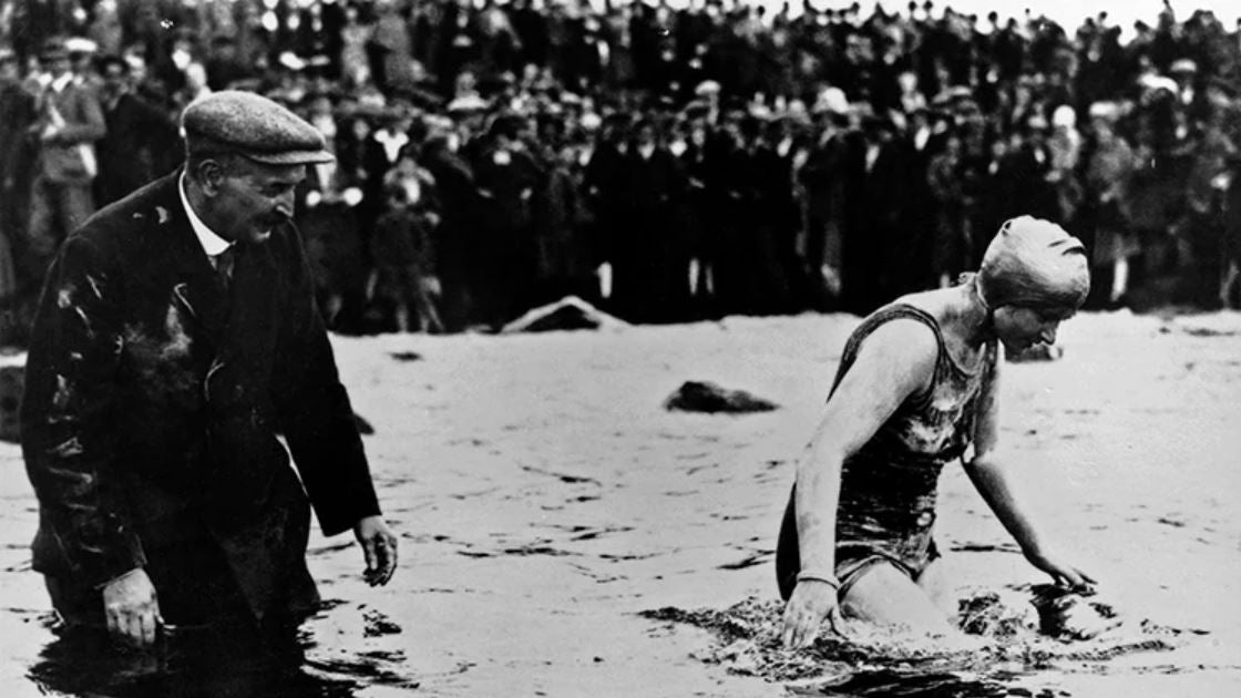 Mercedes Gleitze in her 1927 English Channel swim