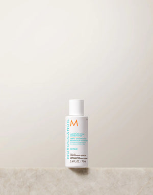 MoroccanOil Moisture Repair Conditioner - Studio 6a Boutique - Moroccanoil Conditioner