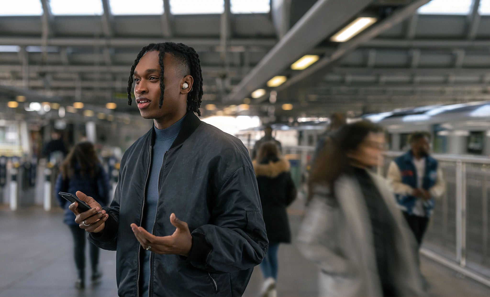 Sony WF-1000XM5 Noise-Canceling True Wireless Earbuds calls