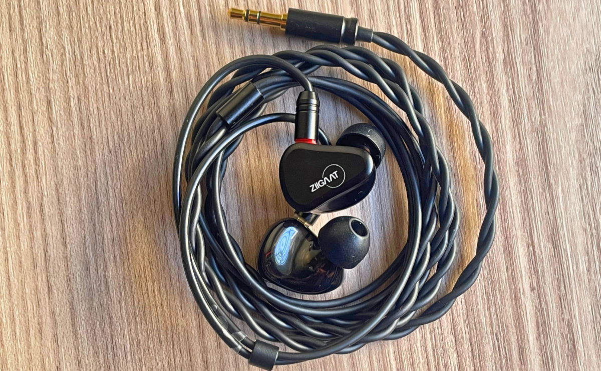 ZiiGaat Nuo In-Ear Monitors Review