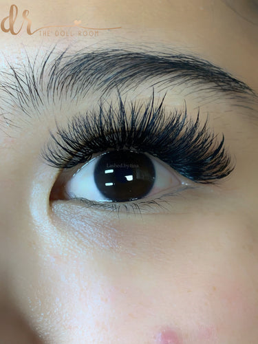 Eyelash Extensions: Wispy – TheDollRoomHnl