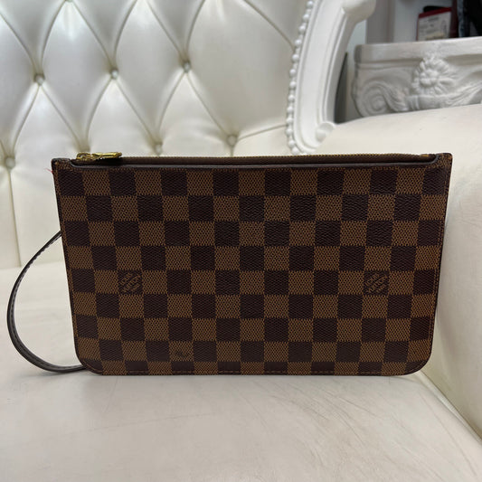 Louis Vuitton Neverfull MM Monogram Red – J'Adore Wakefield