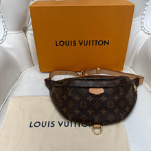 Load image into Gallery viewer, Louis Vuitton Monogram Bumbag

