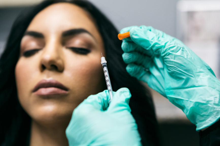 What is a Wrinkle? (& Can I Avoid Injectables?)