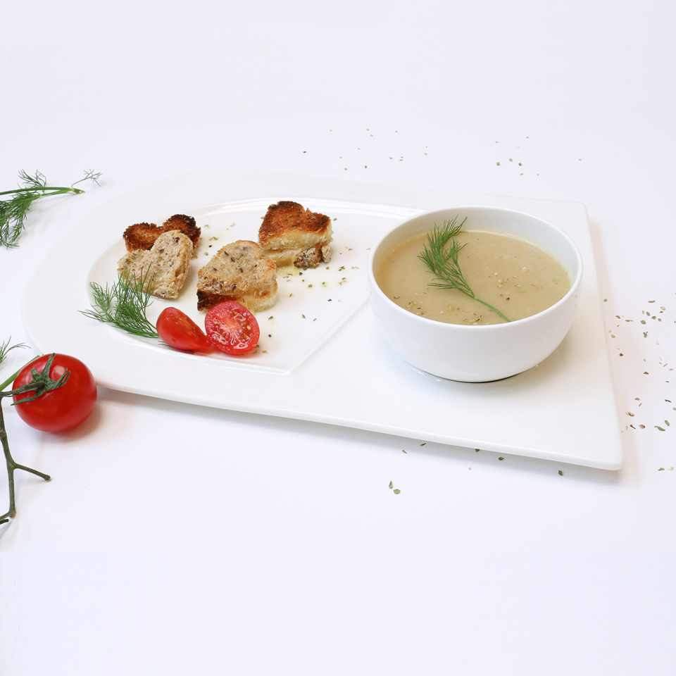 soup-tomato-white-2_SQUARE.jpg__PID:c66e8332-f812-43d8-809b-5ff3536ccf7e