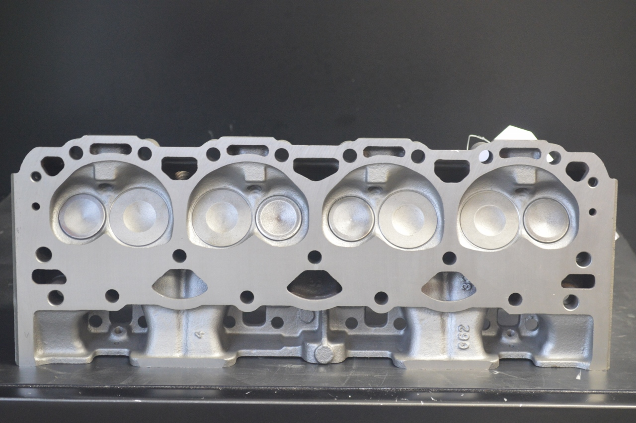 Chevy 350 V8 Sbc 062 906 Vortec Remanufactured Cylinder Head