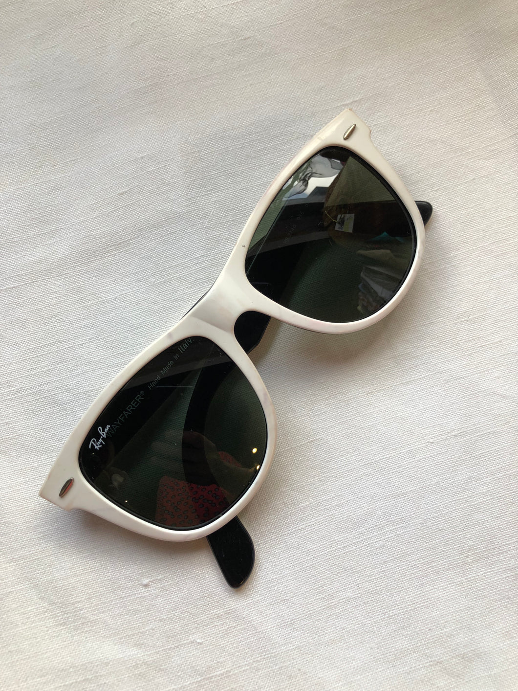 Ray-Ban White Black laminate frame Wayfarer Sun Glasses, Made in Italy –  KingsPIER vintage