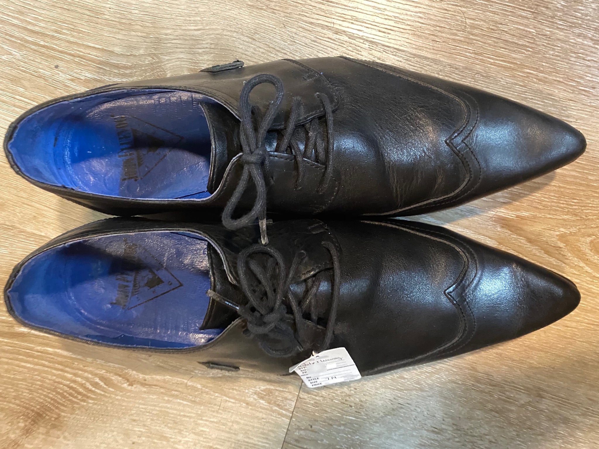 John Fluevog Pointed Toe Derby Shoes 7M 39/40 (Portugal), SOLD – KingsPIER  vintage