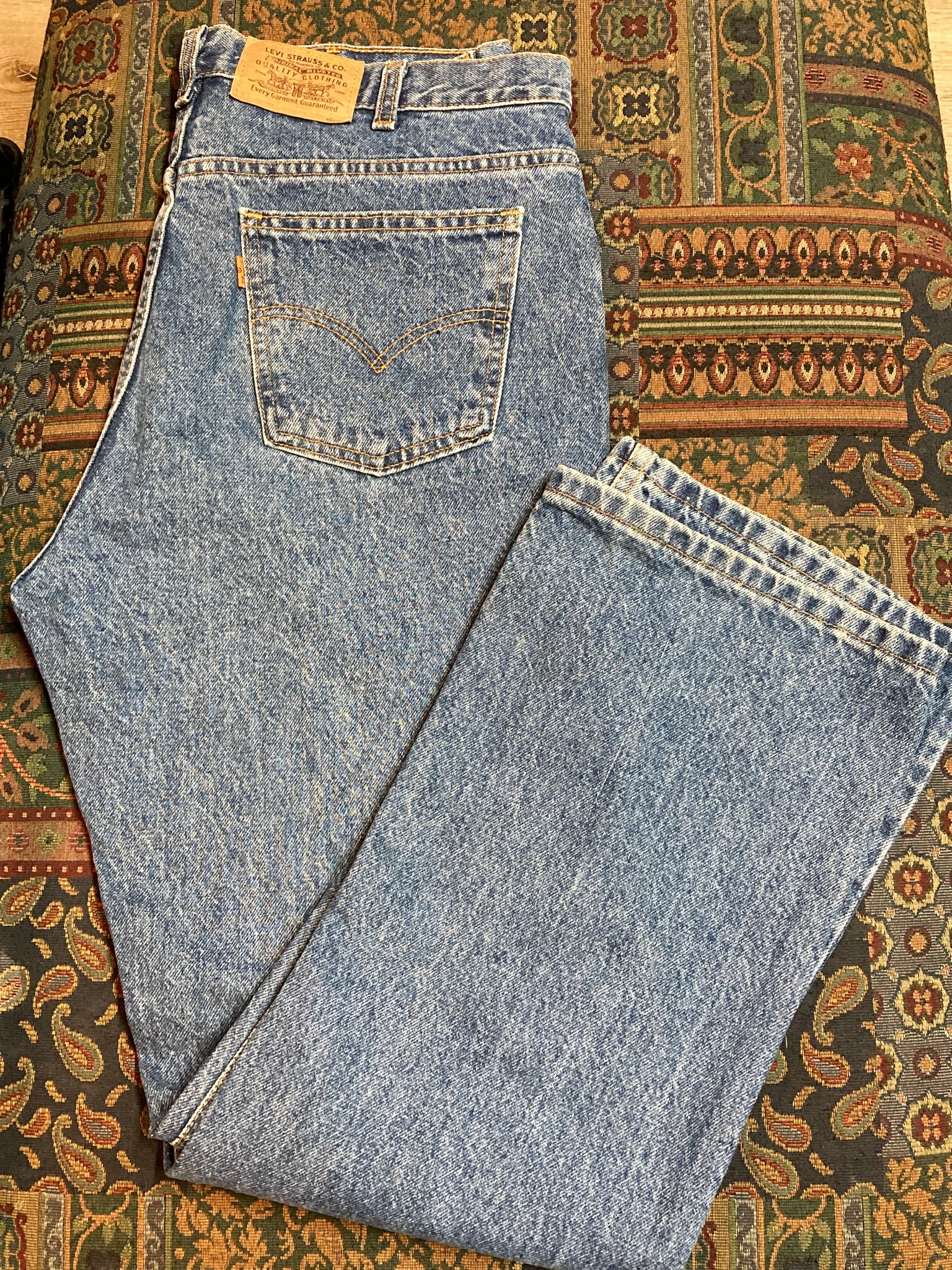Levi's 617 Vintage Orange Tab Denim Jeans - 36”x30”, Made in Canada –  KingsPIER vintage