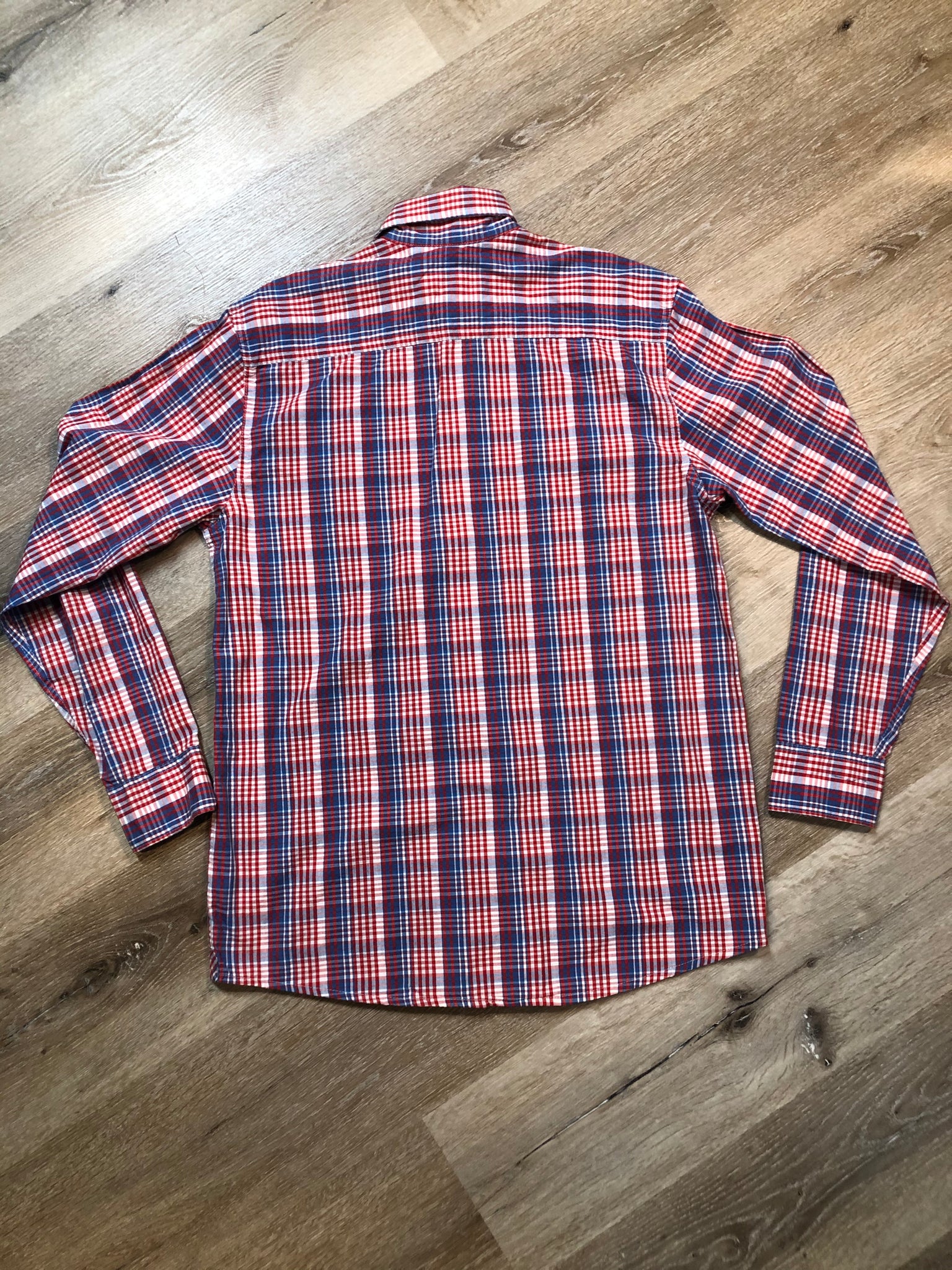 Wrangler Red, White and Blue Check Pattern Shirt – KingsPIER vintage