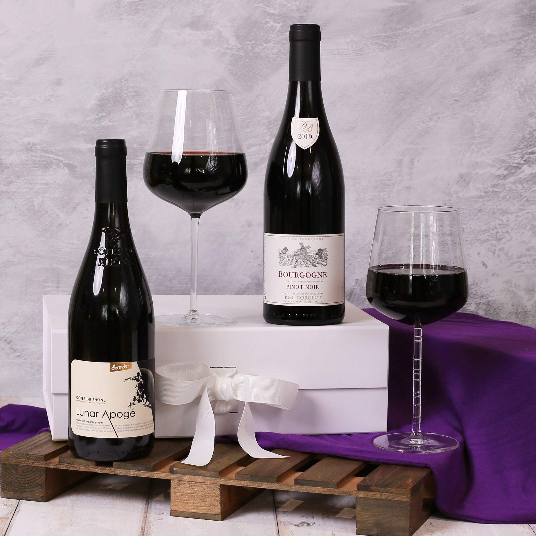 https://cdn.shopify.com/s/files/1/0422/7052/3551/products/NHGP-34-MB-The-French-Red-Duo---Burgundy-and-Rhone.jpg?v=1668101563&width=1850