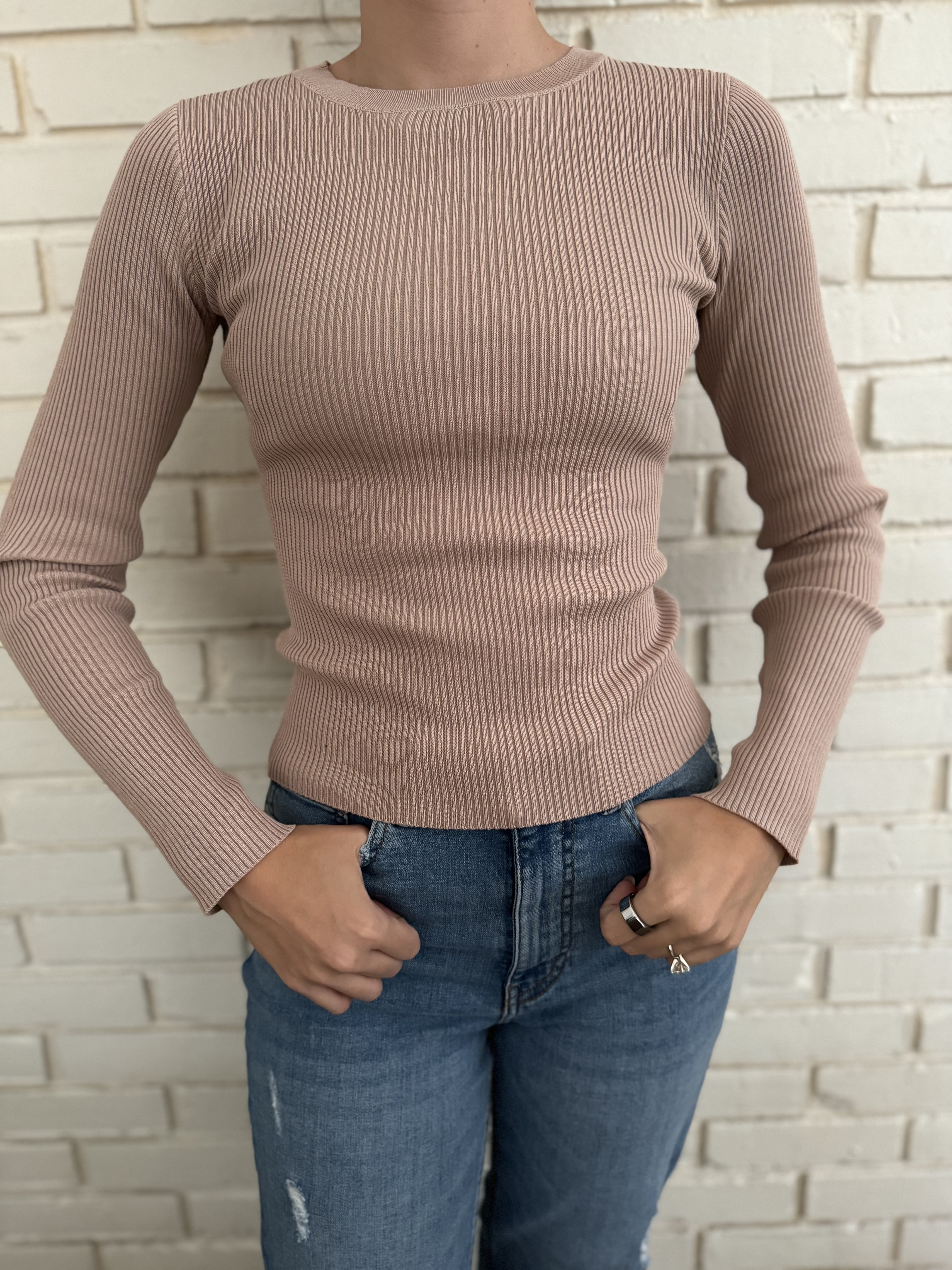 Taupe ribbed shirt