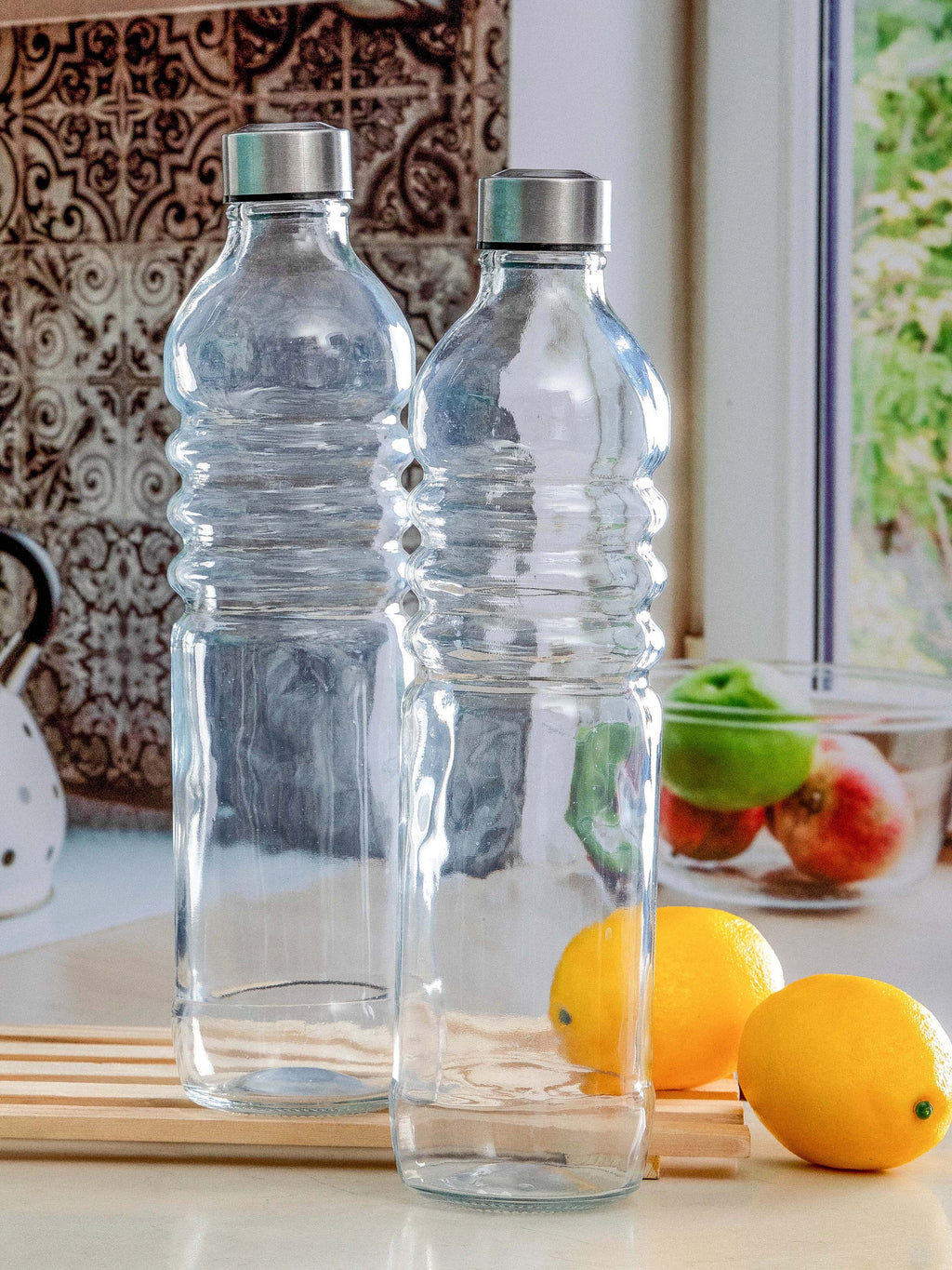 Goodhomes Glass Water Bottle with Lid (Set of 2pcs) – GOOD HOMES