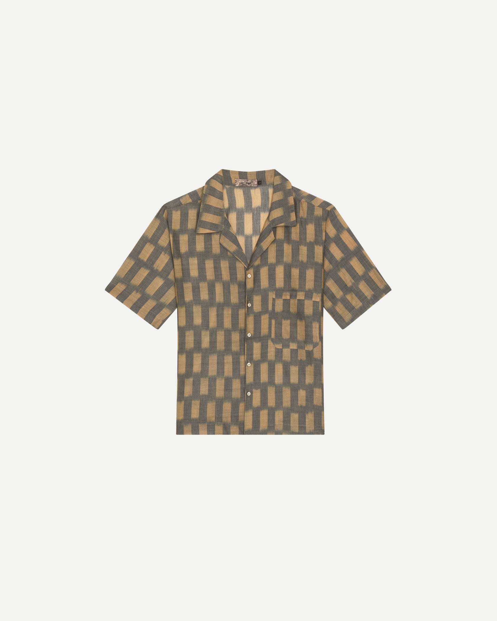 Chemise de luxe pour homme Erevan, à manche courte à col camp, coton ikat à damier, fabriquée en france