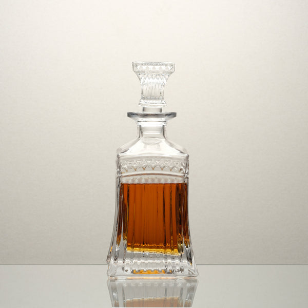 M&B Helix Crystal Whisky Decanter – Malt & Brew