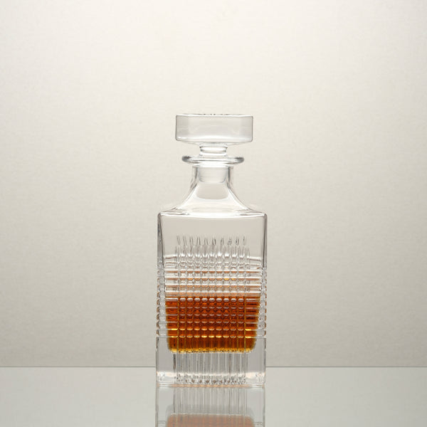 M&B Helix Crystal Whisky Decanter – Malt & Brew