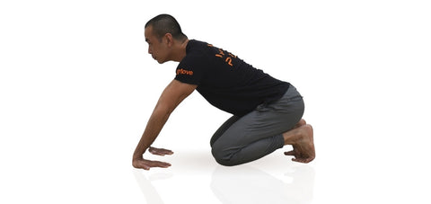 wrist extension stretch for handstand training