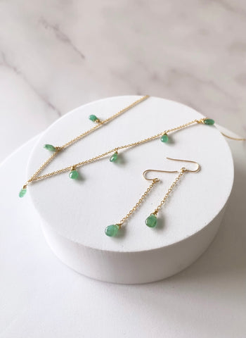 Emerald gemstone birthstone 