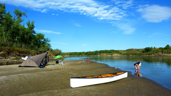 South Saskatchewan River paddling day trips pit stop