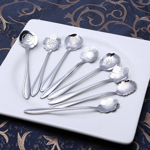 Allthingscurated Flower Teaspoon set in Silver. Set comes with 8 flower-shaped spoons in assorted designs. Length of spoon is 12.6cm or 5 inches.