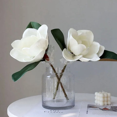 Faux Large White Magnolia by Allthingscurated is expertly crafted with realistic details to look as good as the real thing. It’s a gorgeous addition to your home décor and stays beautiful and pretty all year round. Its grand size makes it perfect as a single flower but creates a dramatic effect when arranged in a bunch. Measures 40cm or 15.6 inches in height and 18cm or 7 inches in width.