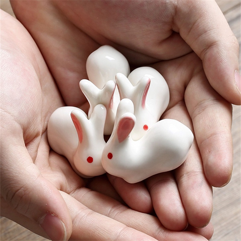 Enhance your Asian dining experience with our Ceramic Rabbit Chopstick Rests by Allthingscurated. These pieces will bring a playful edge to your table with their ability to keep your chopsticks clean and secure. Comes in a set of 3 or 6 pieces.