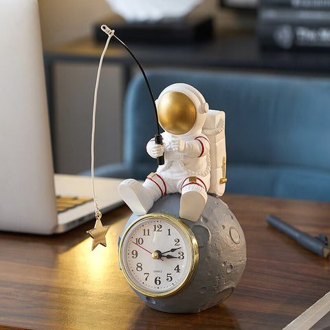 Fishing Star Astronaut Desk Clock – Allthingscurated