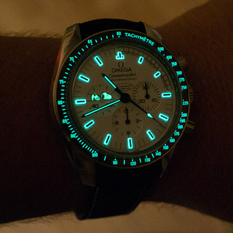 Snoopy Award Lume Shot