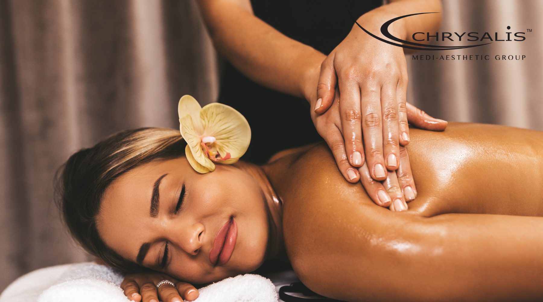 Cosy massage space near Suntec City with ambient lighting and peaceful surroundings