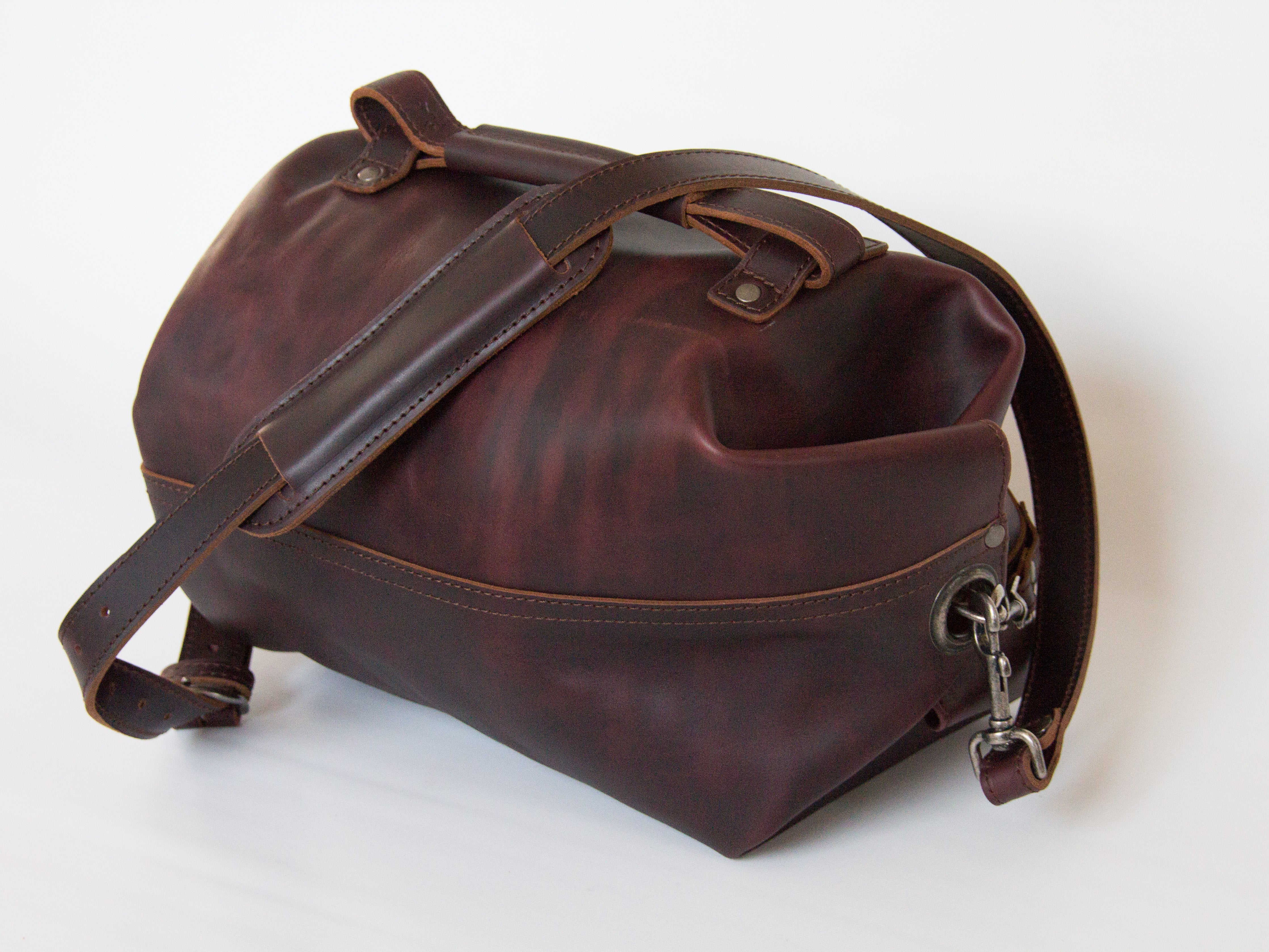 yor leather duffle