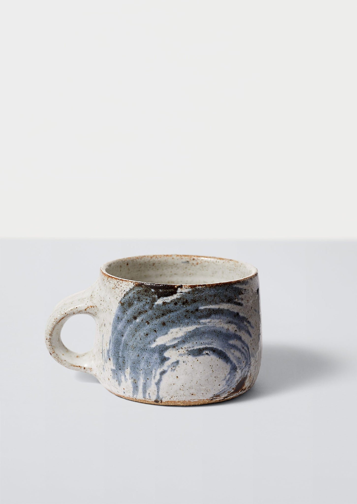 Grace McCarthy Brushstroke Mug | Off White/Indigo