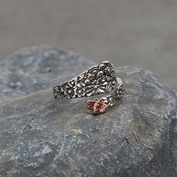 Bee spoon ring deals