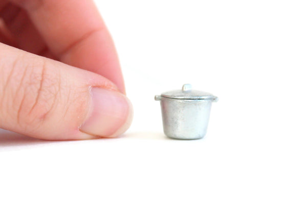 1:12 Scale Miniature Tea Kettle, Silver Dollhouse Cookware