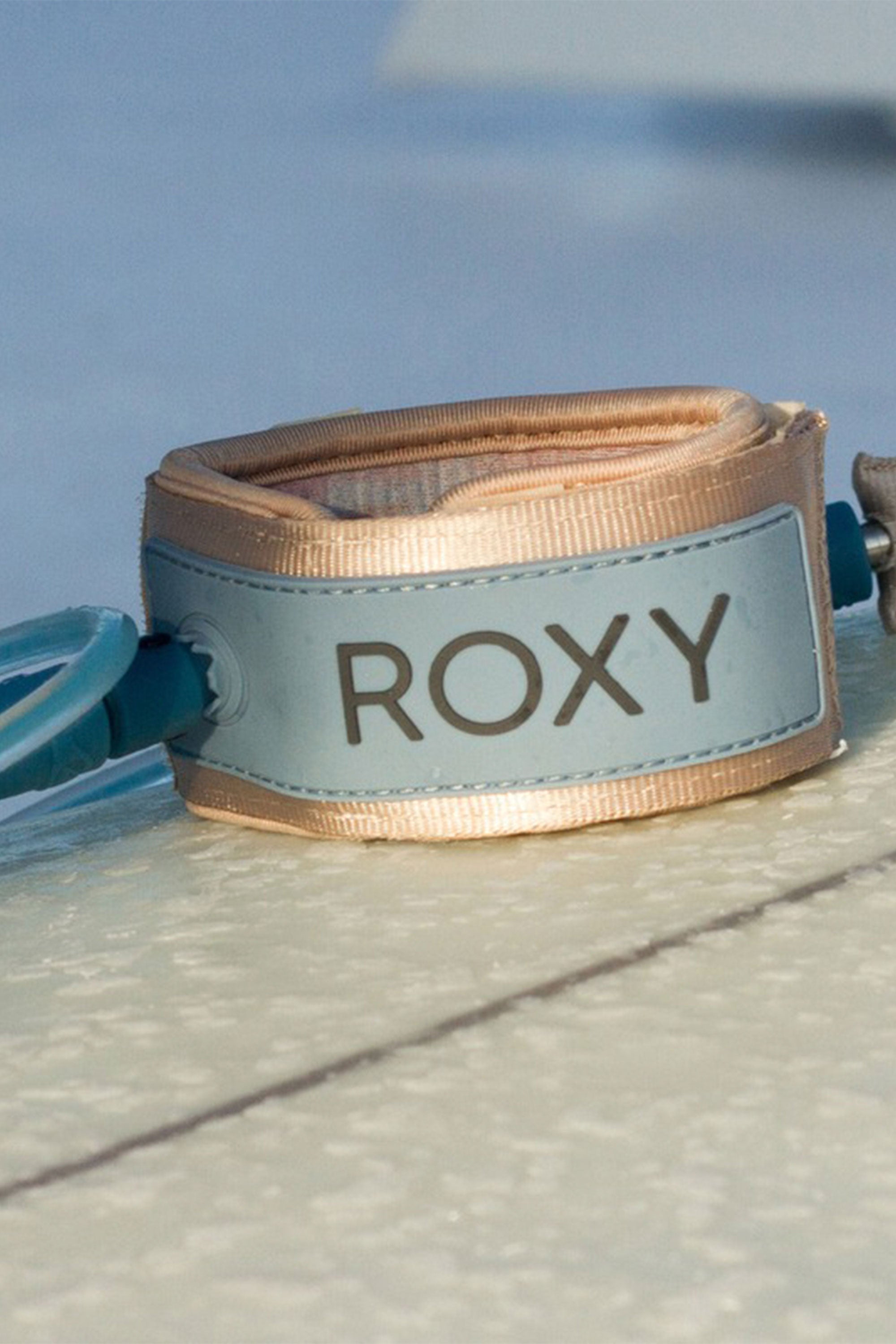 Pukas-Surf-Shop-Roxy-Leash-Morotai