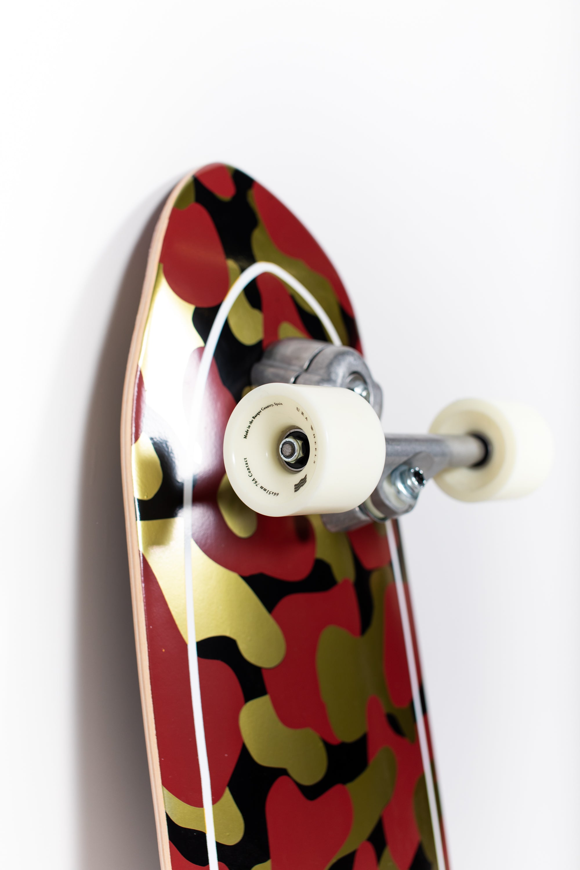 Pukas-Surf-Shop-Yow-Surfskates-Medina-Camo-33.5