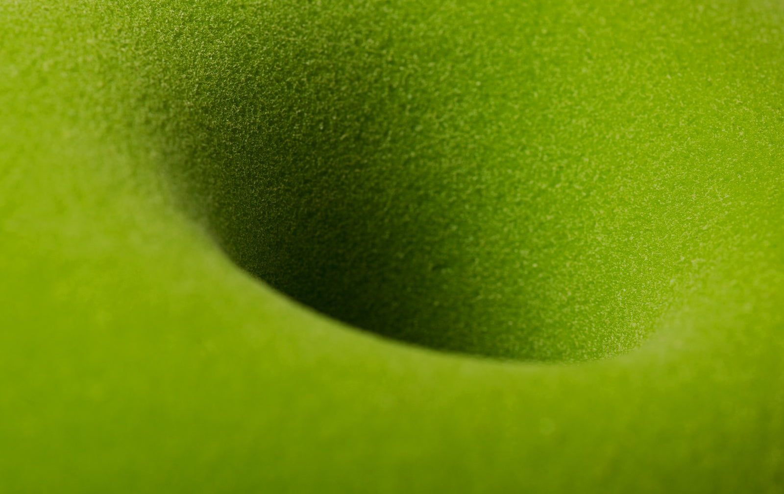 close up of texture of so ill innies climbing hold