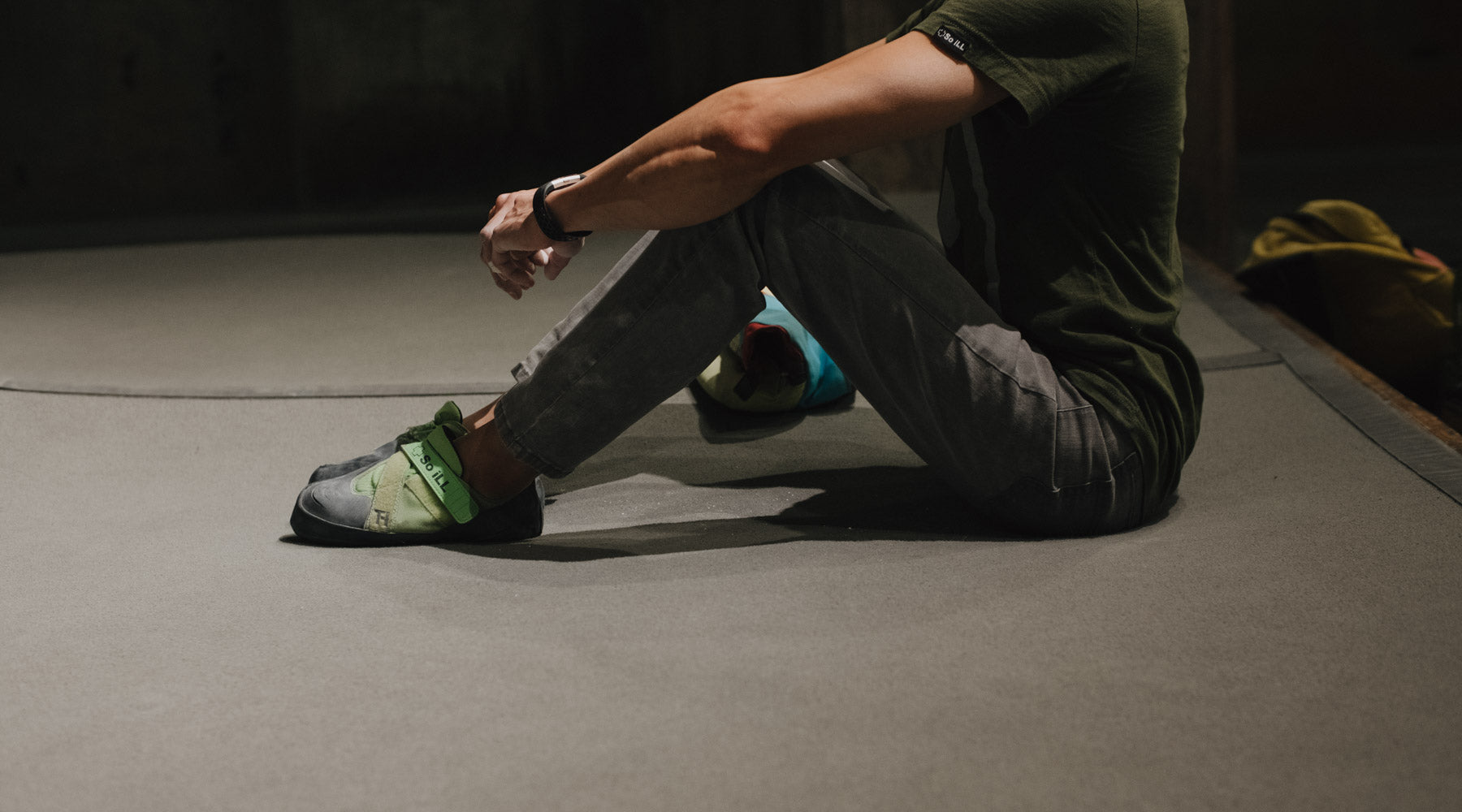 So iLL Grey Denim Climbing Jeans on bouldering mat