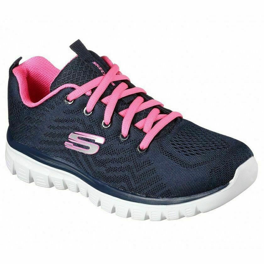 skechers mid valley