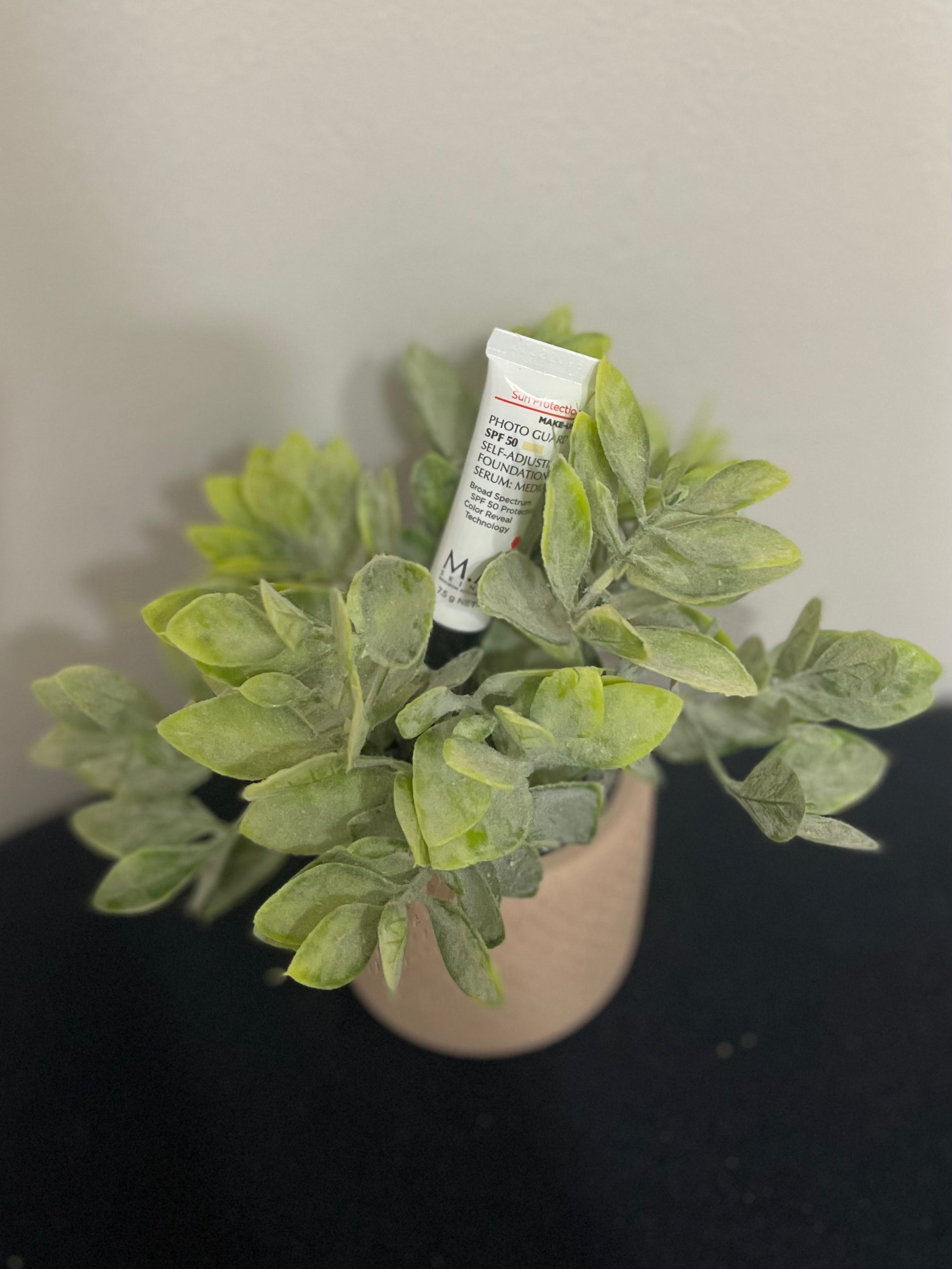 MUESTRA SPF 50 SELF-ADJUSTING FOUNDATION SERUM NEUTRAL