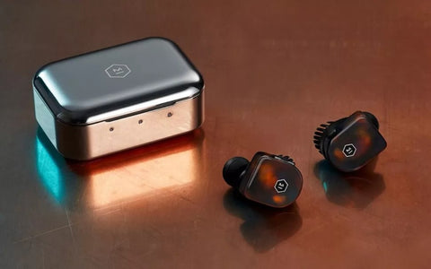 Master & Dynamic MW07 Earbuds