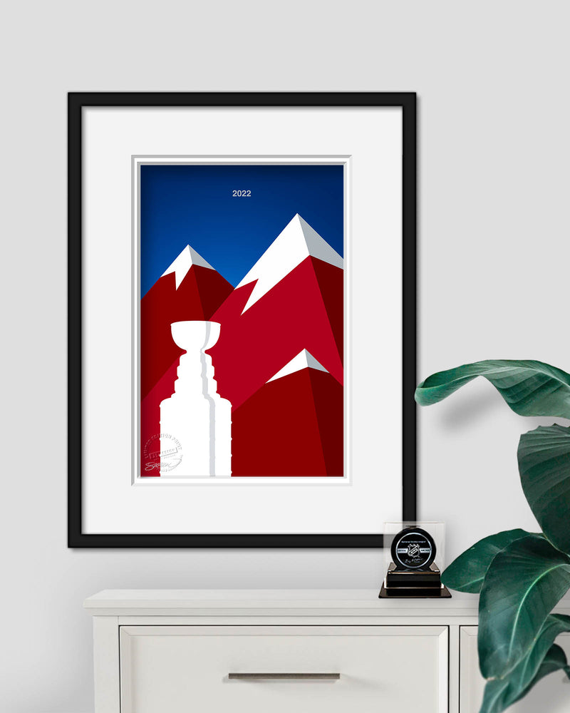 https://cdn.shopify.com/s/files/1/0424/2833/products/SC22-stanley-cup-2022-colorado-avalanche-COL-M-F2.jpg?v=1673894092&width=800
