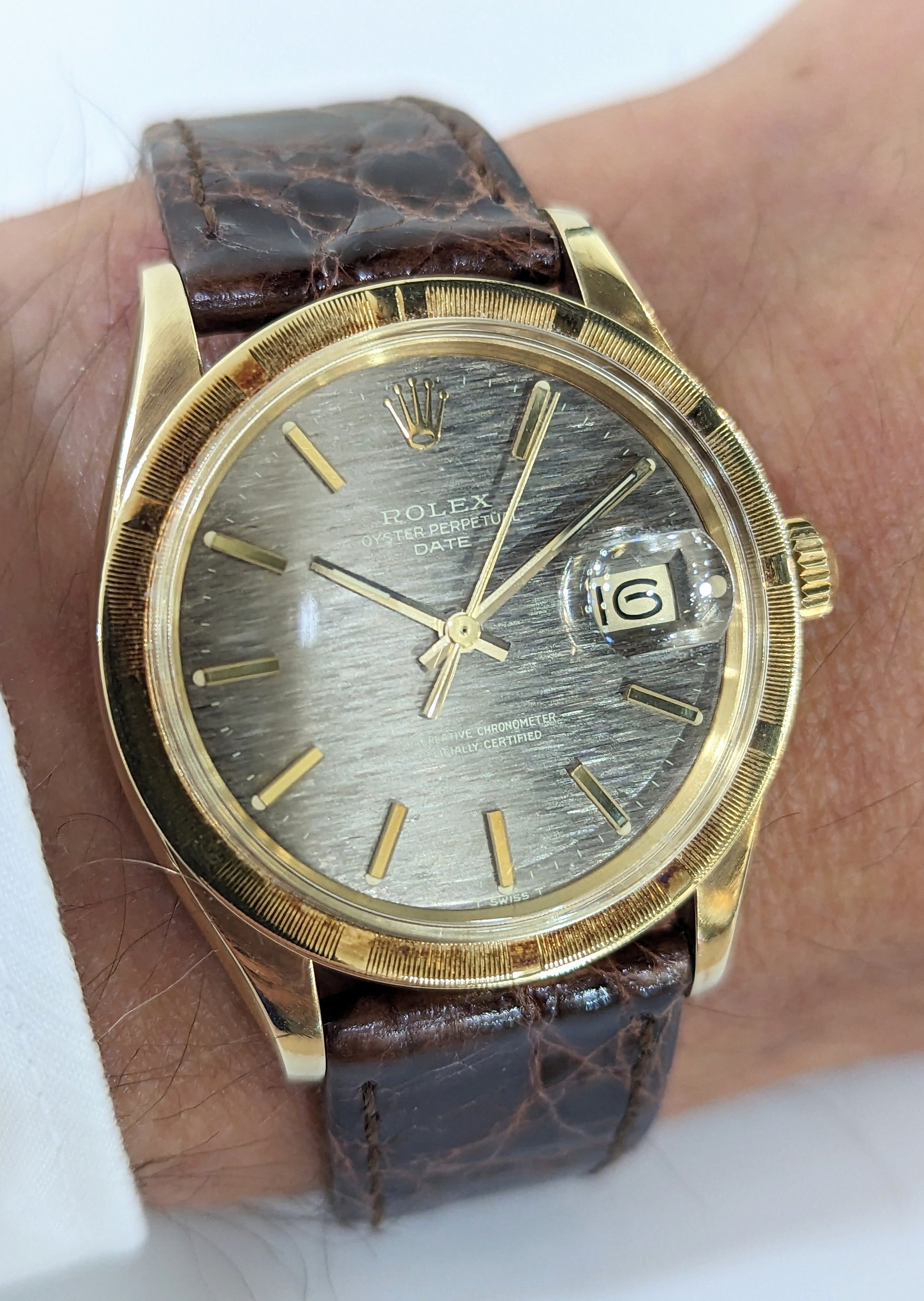 Rolex Oyster Perpetual Date 1501 Gold Zephyr Dial 18k Yellow Gold – Watch  Collectors