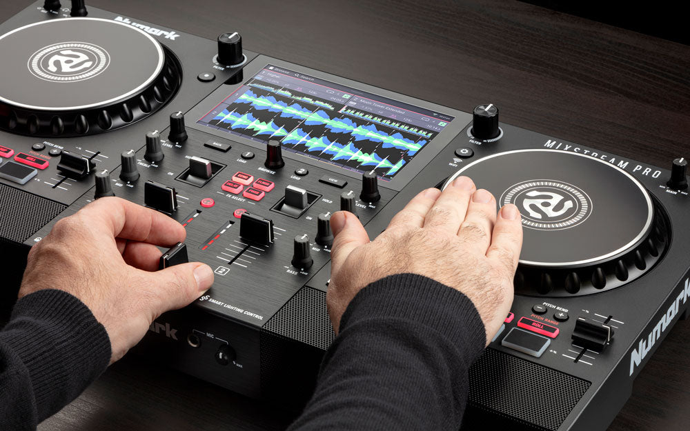Numark Mixstream Pro Controlador DJ con WI-FI Y parlantes incorporados