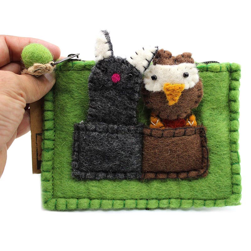 Picture of Felt Finger Puppet Pouch- Owl and Pussycat