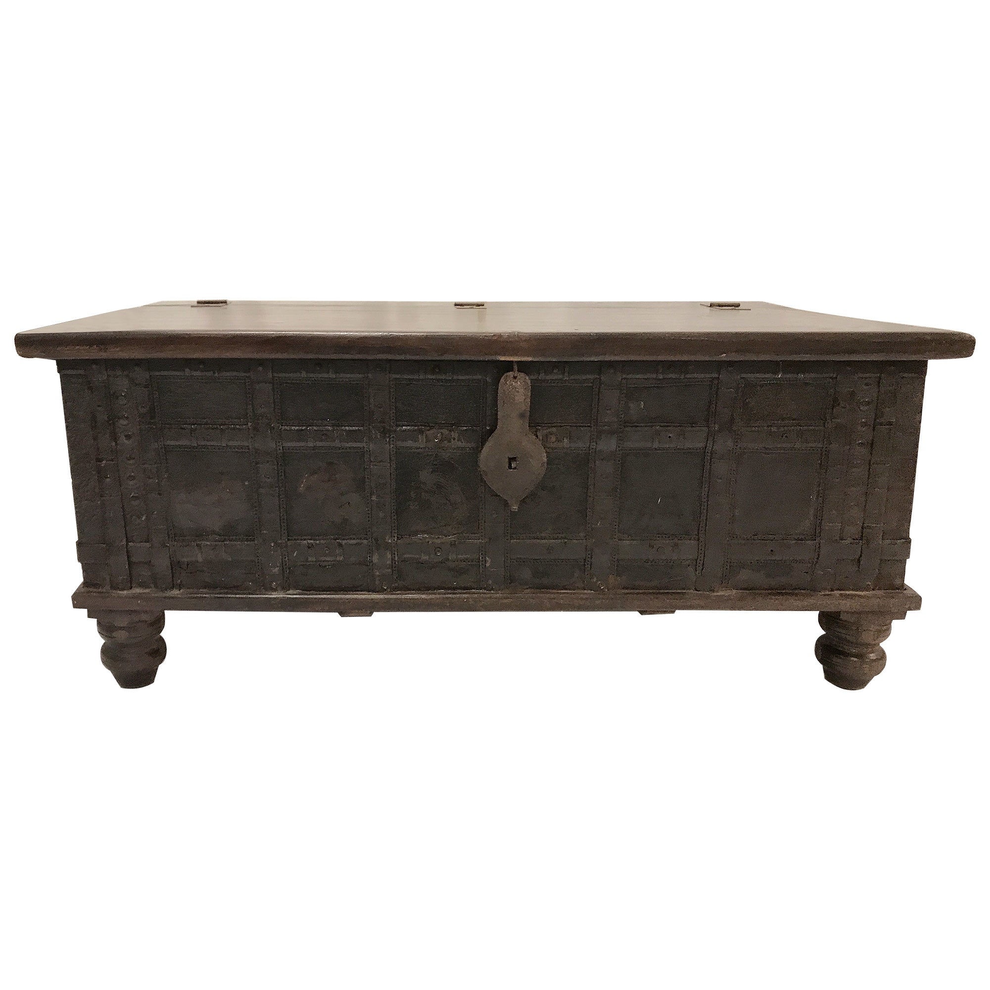 Reclaimed Old Wooden Antique Trunk Chest Coffee Table Reborn Furnishing