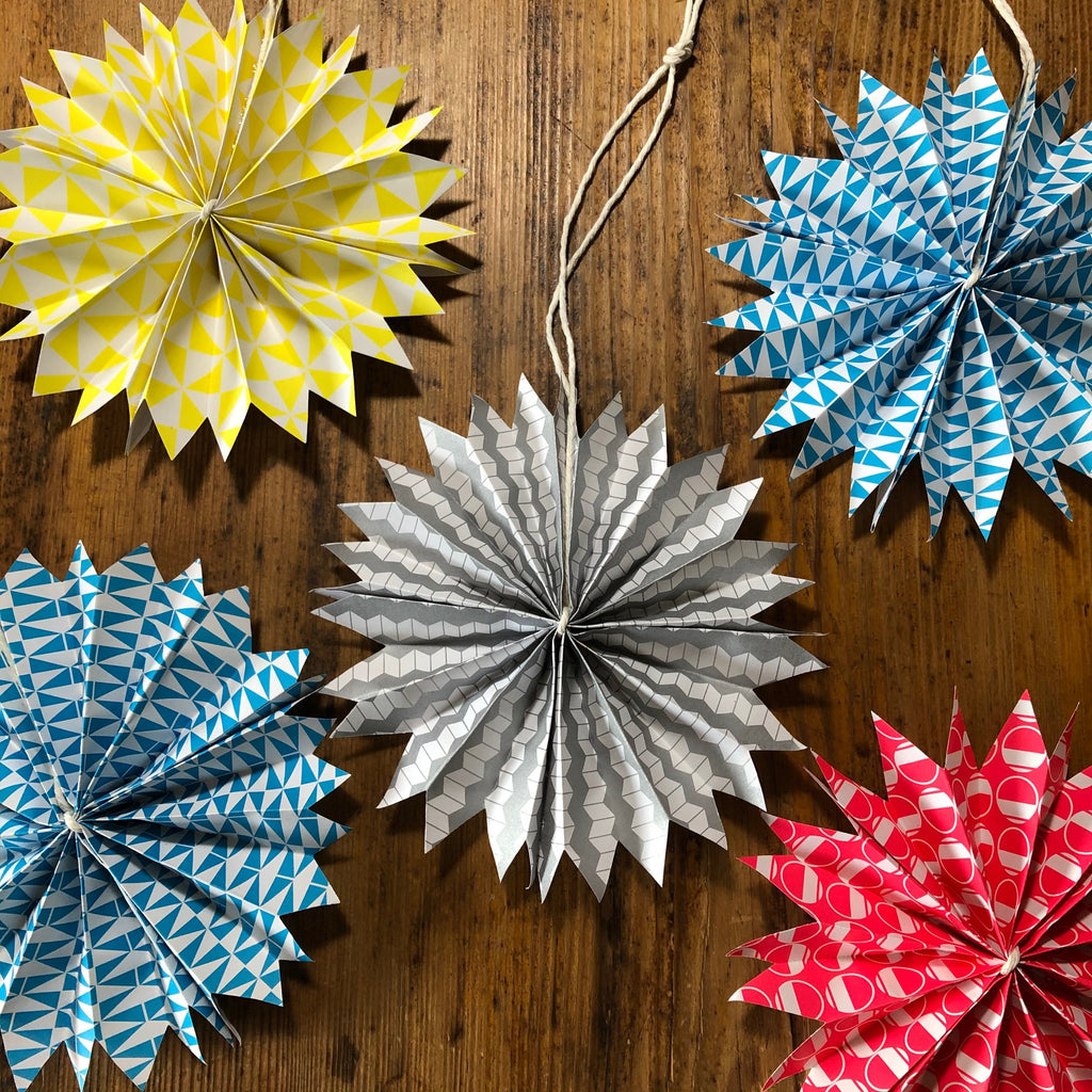 Osity patterned paper origami star decoration tutorial