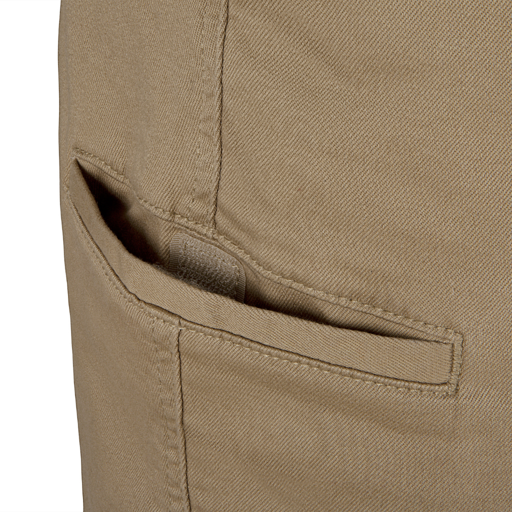 phone pocket shorts mens