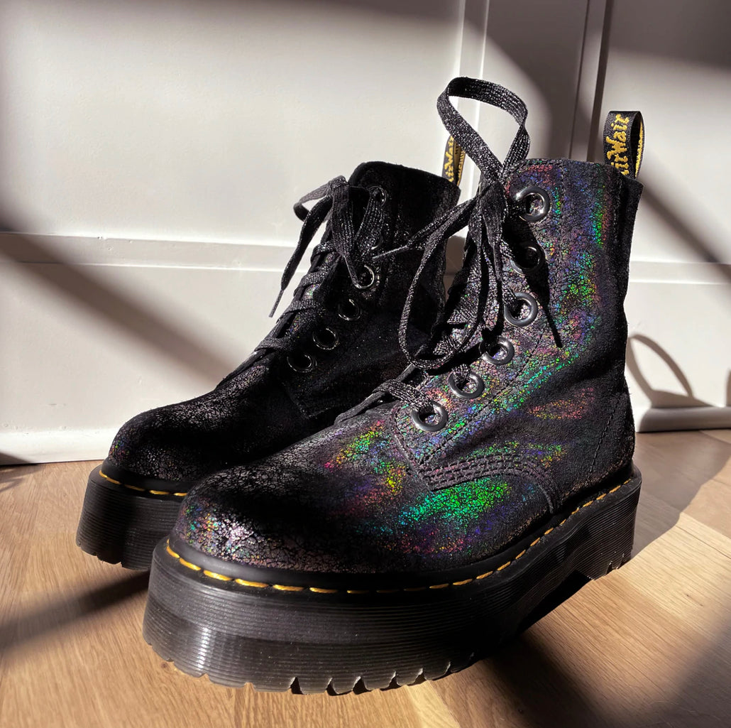 Dr.Martens MOLLY GUNMETAL モーリー ガンメタル ブーツ-