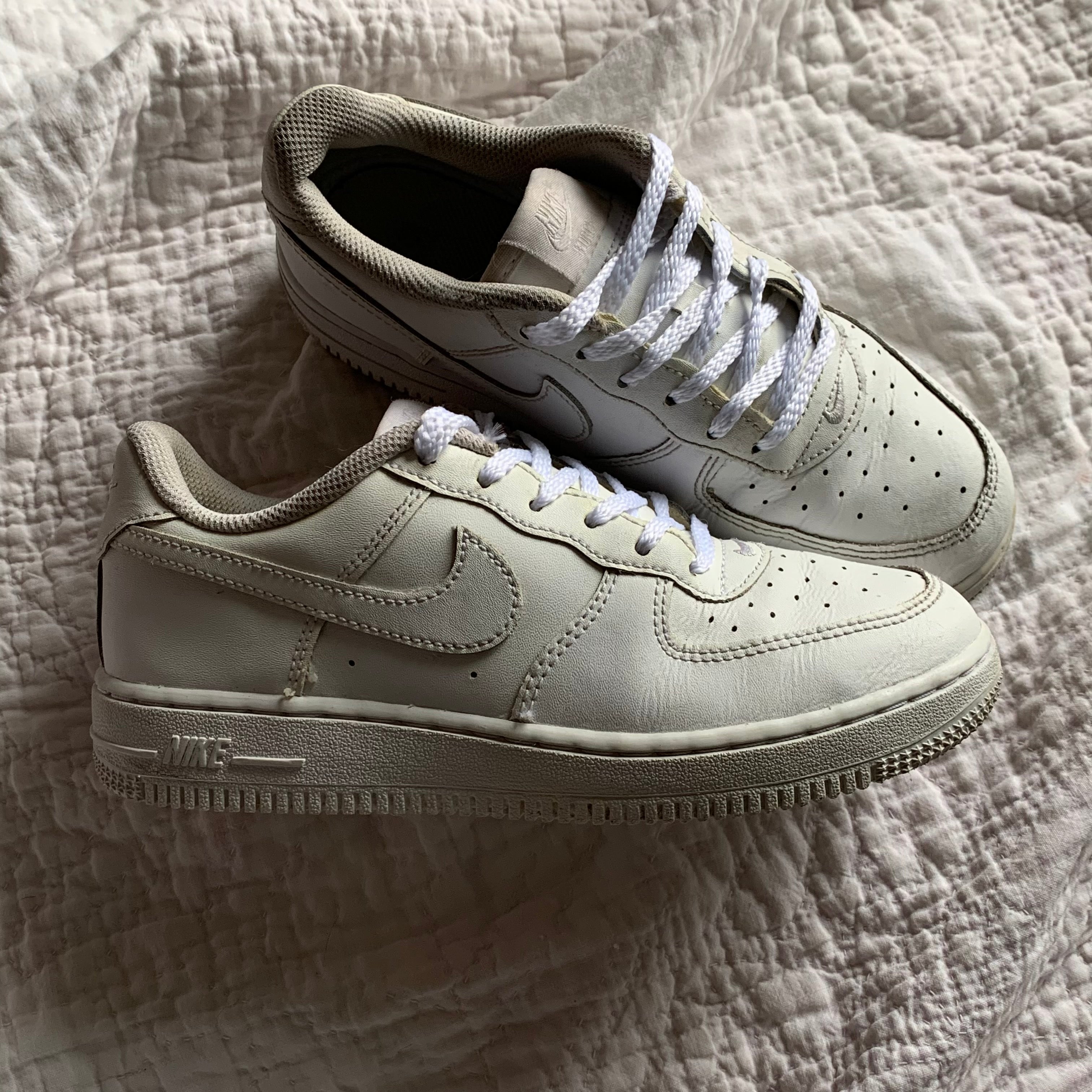 White AF1